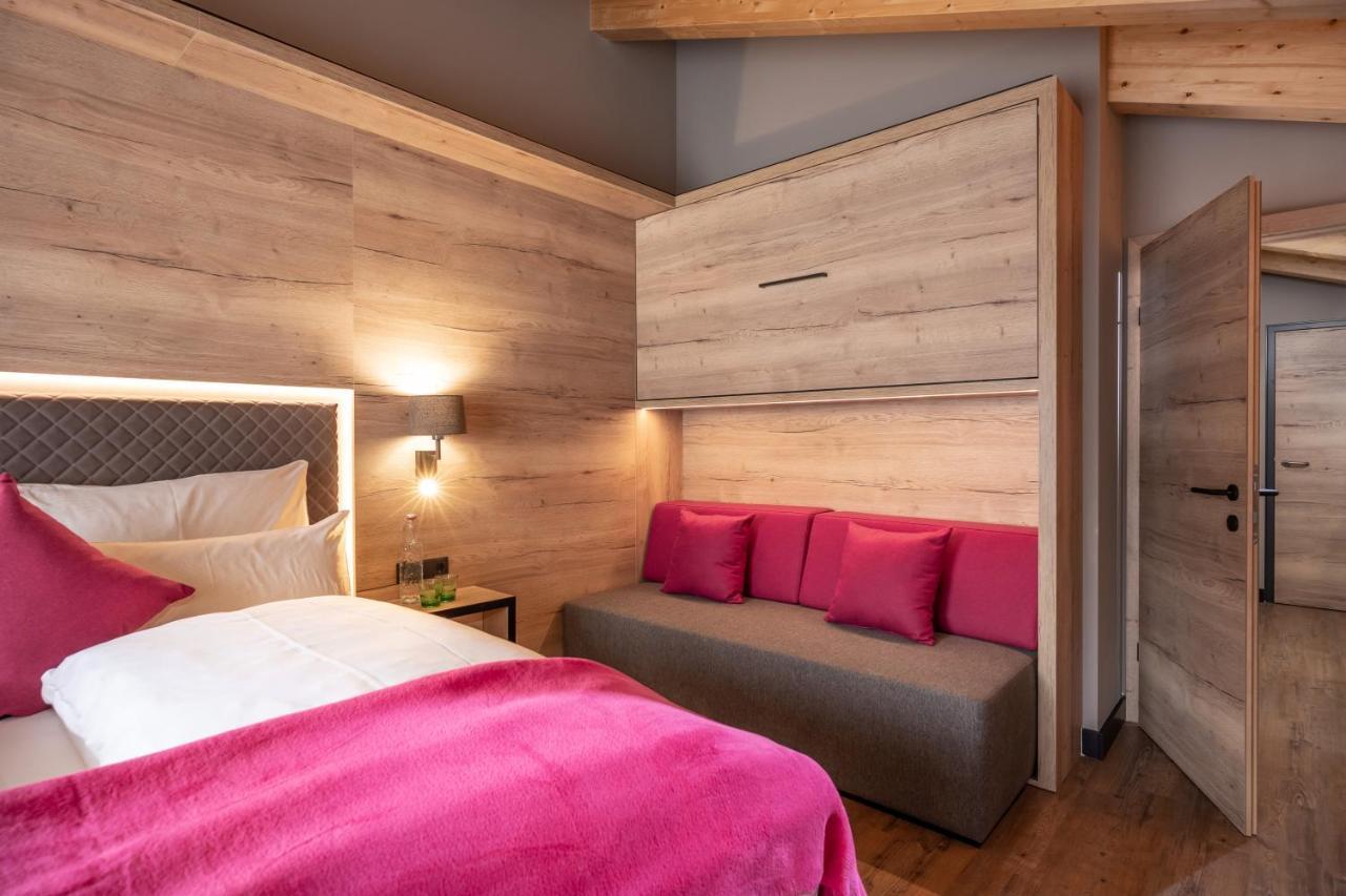 Hotel Adapura Wagrain Exteriör bild