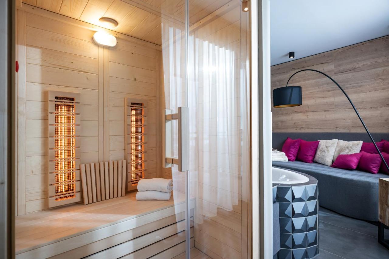 Hotel Adapura Wagrain Exteriör bild