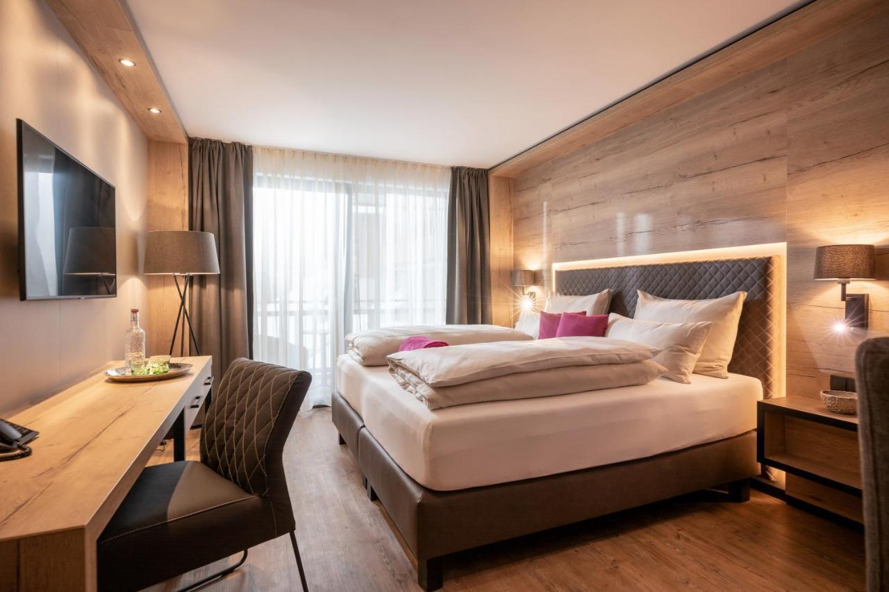 Hotel Adapura Wagrain Exteriör bild